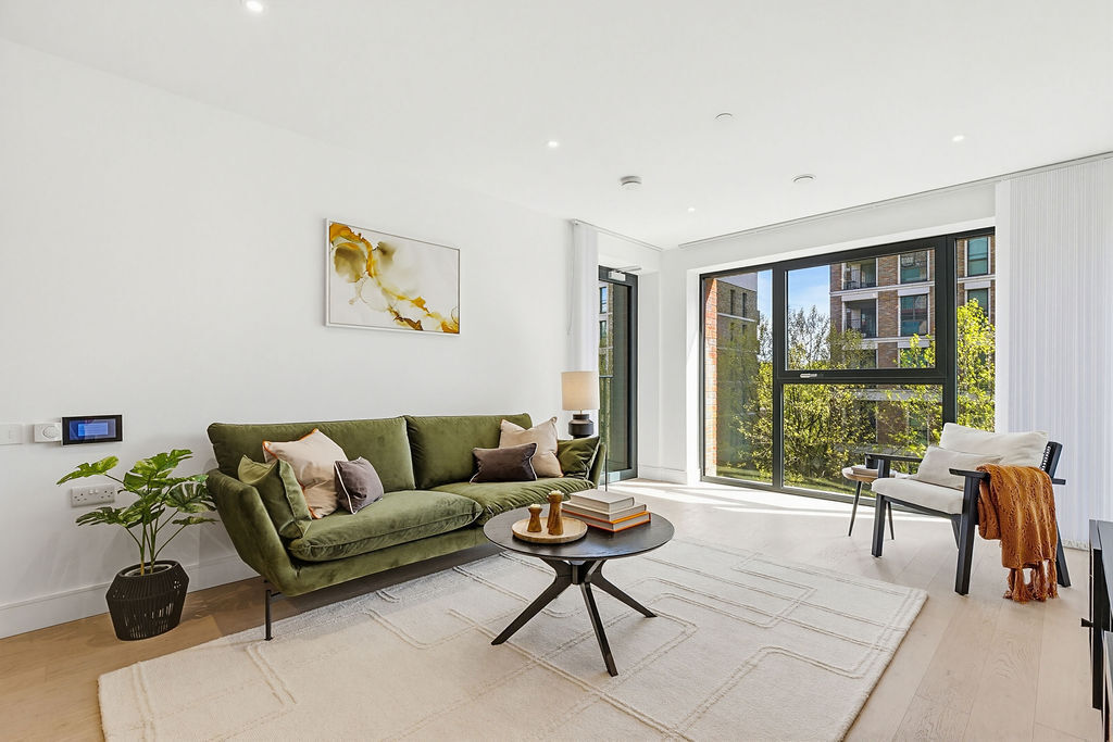 Hawksbury Heights, London, SE17