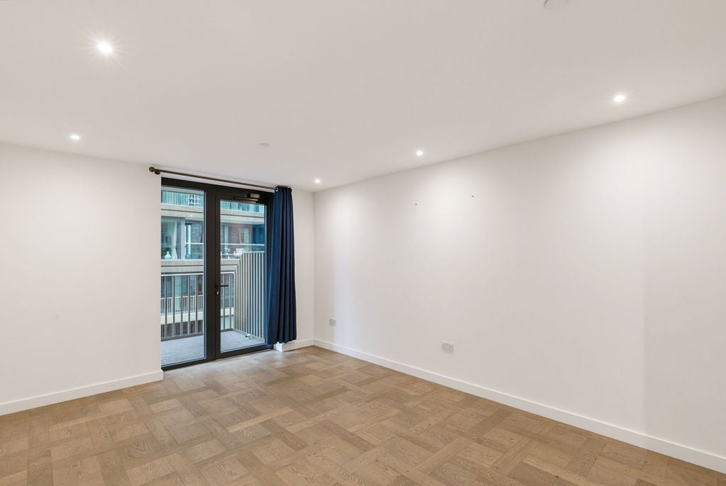 4 Merino Gardens, London, E1W